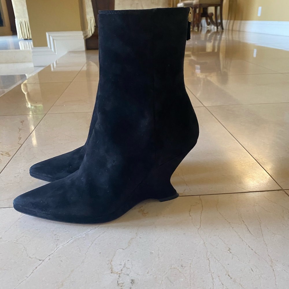 Christian Dior Suede Booties Black 39 1/2 - Picture 2 of 12